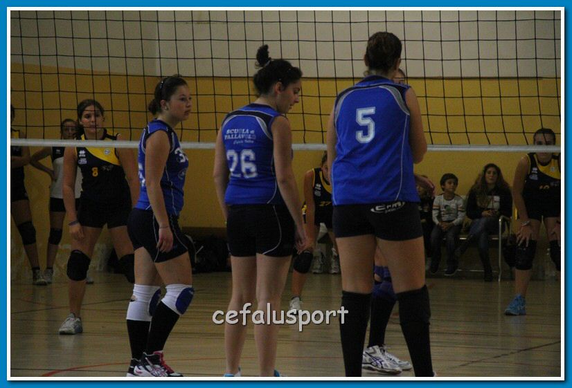 121144 volley 064_tn.jpg